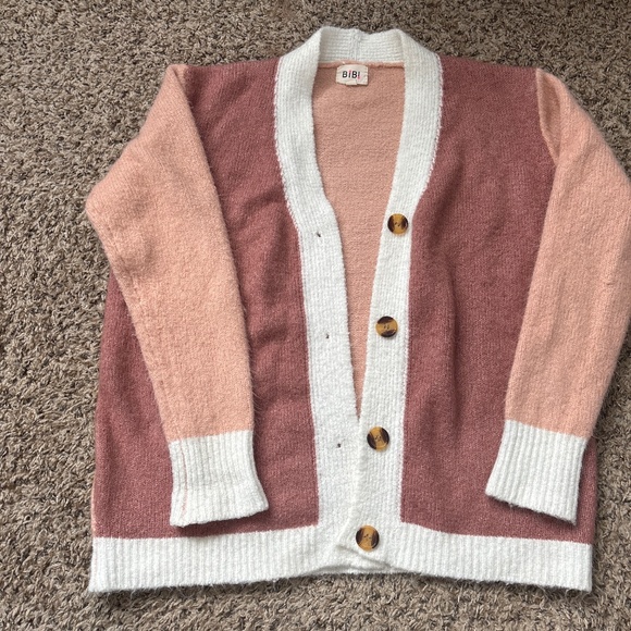 BiBi Sweaters - BIBI cardigans size small